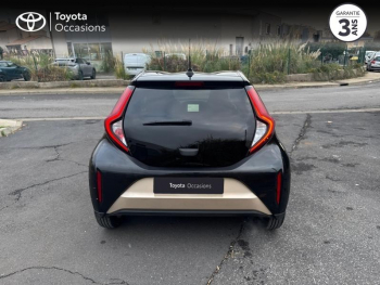 Photo 4 du bon plan TOYOTA Aygo X 1.0 VVT-i 72ch Design occasion à 14290 €