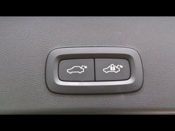 Photo 12 du bon plan VOLVO XC40 B3 163ch Plus DCT 7 occasion à 37490 €