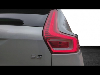 Photo 13 du bon plan VOLVO XC40 B3 163ch Plus DCT 7 occasion à 37490 €