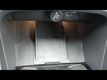 Photo 25 du bon plan VOLVO XC40 B3 163ch Plus DCT 7 occasion à 37490 €