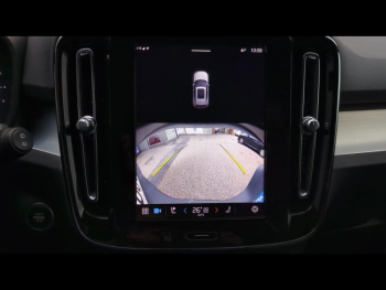 Photo 27 du bon plan VOLVO XC40 B3 163ch Plus DCT 7 occasion à 37490 €