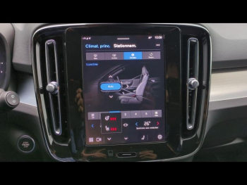 Photo 30 du bon plan VOLVO XC40 B3 163ch Plus DCT 7 occasion à 37490 €