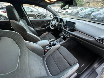 Photo 10 du bon plan HYUNDAI i30 1.6 CRDI 136ch N Line DCT-7 Euro6d-T EVAP 6cv occasion à 17990 €