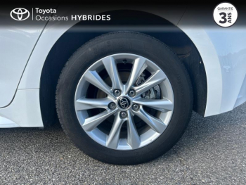 Photo 16 du bon plan TOYOTA Corolla 1.8 140ch Dynamic MY23 occasion à 21490 €