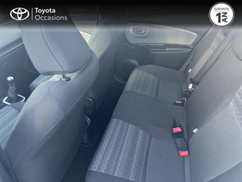 Photo 12 du bon plan TOYOTA Yaris 100 VVT-i Dynamic 5p occasion à 10990 €