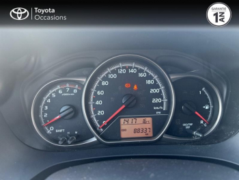 Photo 14 du bon plan TOYOTA Yaris 100 VVT-i Dynamic 5p occasion à 10990 €