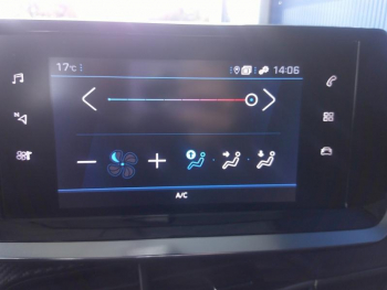 Photo 10 du bon plan PEUGEOT 208 1.2 PureTech 100ch S&S STYLE occasion à 12900 €