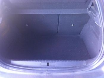 Photo 22 du bon plan PEUGEOT 208 1.2 PureTech 100ch S&S STYLE occasion à 12900 €