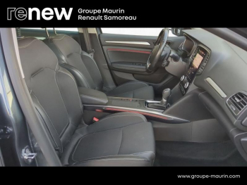 Photo 14 du bon plan RENAULT Megane Estate 1.6 E-Tech Plug-in 160ch Intens -21N occasion à 17900 €