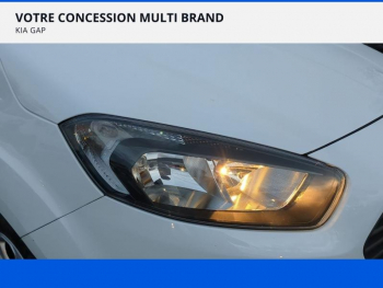 Photo 18 du bon plan FORD Tourneo Courier 1.5 TDCI 100ch Trend occasion à 13990 €