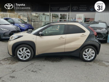 Photo 3 du bon plan TOYOTA Aygo X 1.0 VVT-i 72ch Design occasion à 14290 €
