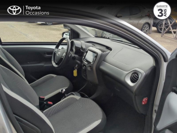 Photo 6 du bon plan TOYOTA Aygo 1.0 VVT-i 72ch x-play x-shift 5p MY20 occasion à 12490 €