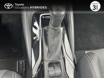 Photo 21 du bon plan TOYOTA Corolla 122h Design MY21 occasion à 19990 €