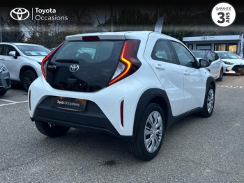 Photo 18 du bon plan TOYOTA Aygo X 1.0 VVT-i 72ch Dynamic occasion à 13990 €
