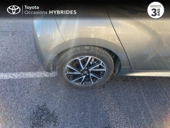 Photo 16 du bon plan TOYOTA Yaris 116h Design 5p MY22 occasion à 21990 €