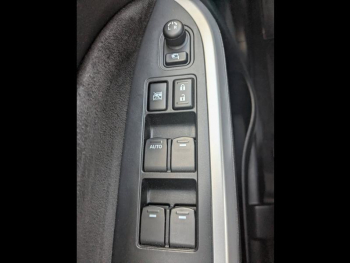 Photo 24 du bon plan SUZUKI Vitara 1.6 DDiS Pack AllGrip occasion à 13990 €