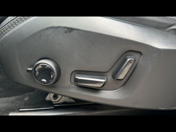 Photo 12 du bon plan VOLVO XC90 T8 AWD 310 + 145ch Ultimate Style Chrome Geartronic occasion à 59900 €