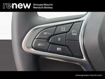 Photo 26 du bon plan RENAULT Captur 1.6 E-Tech full hybrid 145ch Techno occasion à 24290 €