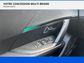 Photo 21 du bon plan PEUGEOT 2008 1.5 BlueHDi 110ch S&S Allure Pack occasion à 16990 €