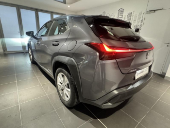 Photo 5 du bon plan LEXUS UX 250h 2WD Pack Business MY20 occasion à 21990 €