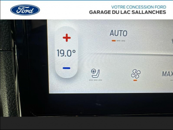 Photo 39 du bon plan FORD Ranger VUL 3.0 EcoBlue V6 240ch Stop&Start Double Cabine Wildtrak e-4WD BVA10 occasion à 51990 €