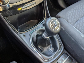 Photo 21 du bon plan FORD Puma 1.0 Flexifuel 125ch S&S mHEV Titanium occasion à 18421 €