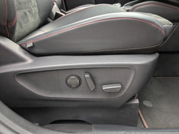 Photo 20 du bon plan FORD Kuga 2.5 Duratec 190ch FHEV E85 ST-Line X BVA occasion à 27400 €