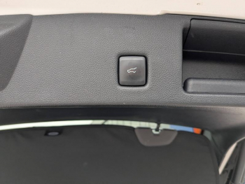 Photo 23 du bon plan FORD Kuga 2.5 Duratec 190ch FHEV E85 ST-Line X BVA occasion à 27400 €