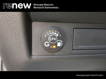 Photo 19 du bon plan RENAULT Captur 1.0 Eco-G 100ch Evolution occasion à 15900 €