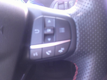 Photo 21 du bon plan FORD Puma 1.0 Flexifuel 125ch S&S mHEV ST-Line X occasion à 21590 €