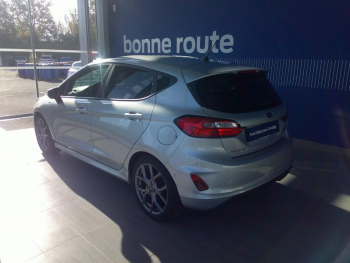 Photo 26 du bon plan FORD Fiesta 1.0 Flexifuel 95ch ST-Line 5p occasion à 17901 €
