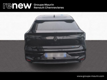 Photo 4 du bon plan RENAULT RAFALE 1.2 E-Tech full hybrid 200ch esprit Alpine occasion à 42490 €