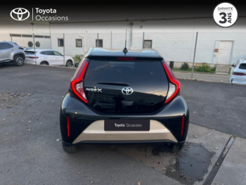 Photo 4 du bon plan TOYOTA Aygo X 1.0 VVT-i 72ch Design S-CVT occasion à 14990 €