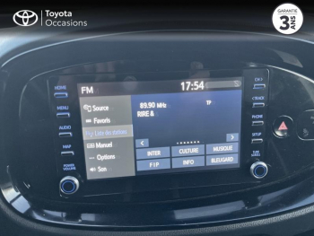 Photo 15 du bon plan TOYOTA Aygo X 1.0 VVT-i 72ch Design S-CVT occasion à 14990 €