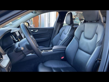 Photo 5 du bon plan VOLVO XC60 B4 AdBlue 197ch Plus Style Chrome Geartronic occasion à 36900 €