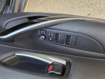 Photo 15 du bon plan TOYOTA Corolla Touring Spt 2.0 196ch Collection MY24 occasion à 33990 €