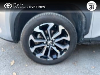 Photo 16 du bon plan TOYOTA Yaris Cross 116h Design Pack Cargo occasion à 18990 €
