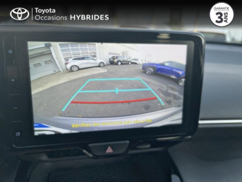 Photo 24 du bon plan TOYOTA Yaris Cross 116h Design Pack Cargo occasion à 18990 €