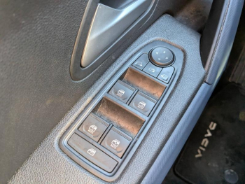 Photo 14 du bon plan DACIA Duster 1.6 hybrid 140ch Journey occasion à 23412 €