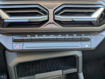 Photo 19 du bon plan DACIA Duster 1.6 hybrid 140ch Journey occasion à 23412 €