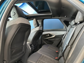 Photo 16 du bon plan PEUGEOT 3008 1.2 Hybrid 136ch GT e-DCS6 occasion à 31980 €