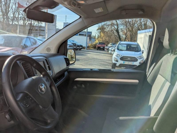 Photo 9 du bon plan TOYOTA ProAce VUL Long 2.0 D-4D 180 Cabine Approfondie Business BVA 24991.67? HT occasion à 29990 €