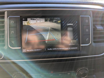 Photo 17 du bon plan TOYOTA ProAce VUL Long 2.0 D-4D 180 Cabine Approfondie Business BVA 24991.67? HT occasion à 29990 €