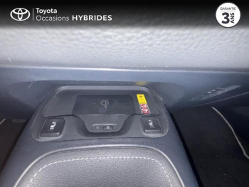 Photo 19 du bon plan TOYOTA Corolla Touring Spt 1.8 140ch Design MY24 occasion à 25300 €