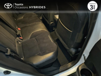 Photo 7 du bon plan TOYOTA C-HR 122h Collection 2WD E-CVT Cuir Alcantara occasion à 19990 €
