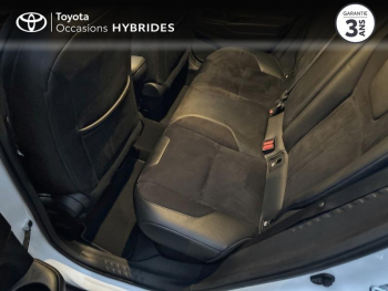 Photo 12 du bon plan TOYOTA C-HR 122h Collection 2WD E-CVT Cuir Alcantara occasion à 19990 €