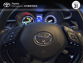 Photo 13 du bon plan TOYOTA C-HR 122h Collection 2WD E-CVT Cuir Alcantara occasion à 19990 €