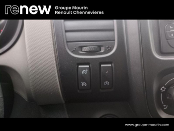 Photo 18 du bon plan RENAULT Trafic Combi L1 1.6 dCi 95ch Stop&Start Zen 8 places occasion à 23980 €