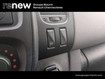 Photo 21 du bon plan RENAULT Trafic Combi L1 1.6 dCi 95ch Stop&Start Zen 8 places occasion à 23980 €