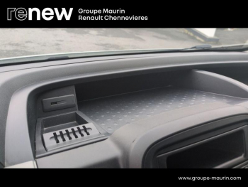 Photo 23 du bon plan RENAULT Trafic Combi L1 1.6 dCi 95ch Stop&Start Zen 8 places occasion à 23980 €